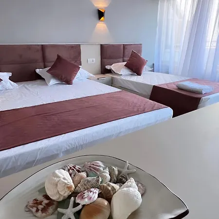 Mav 호텔 데포리노드